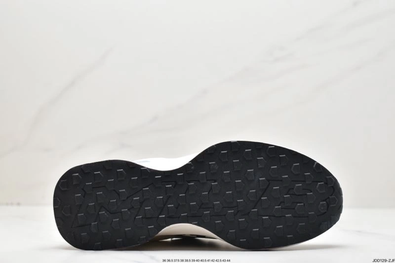 Nxkx Sneakers UrbanStyle 200918
