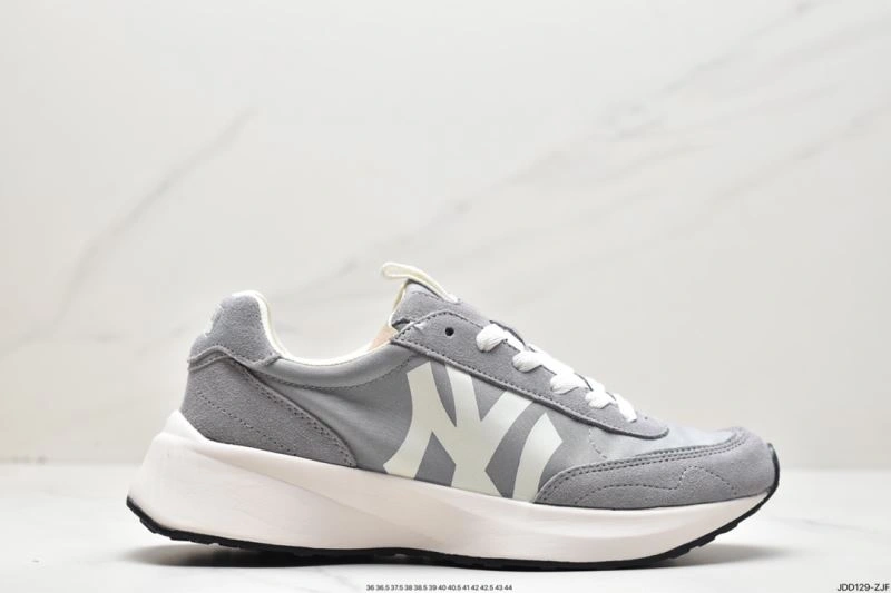 WellDesigned Nxkx Sneakers 200916