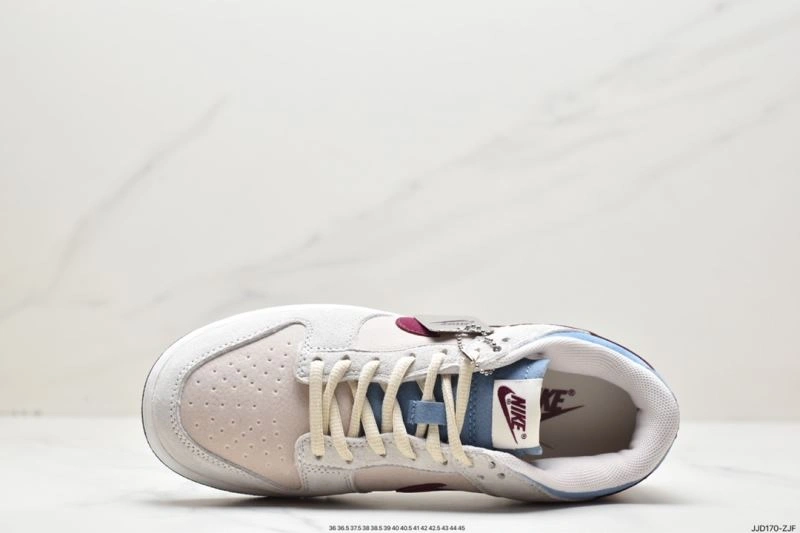Sleek Nxkx Dunk 203710