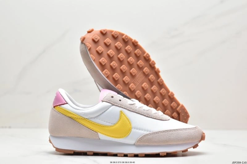 Bright Nxkx Sneakers 200908