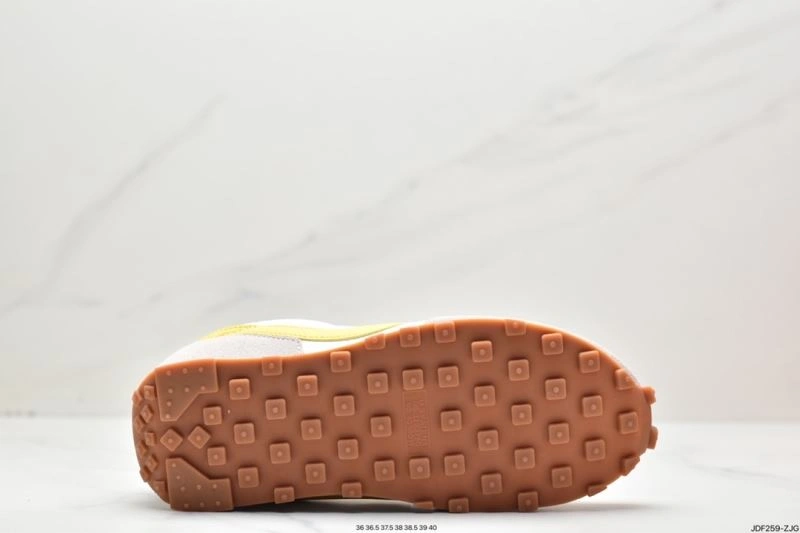 Bright Nxkx Sneakers 200908