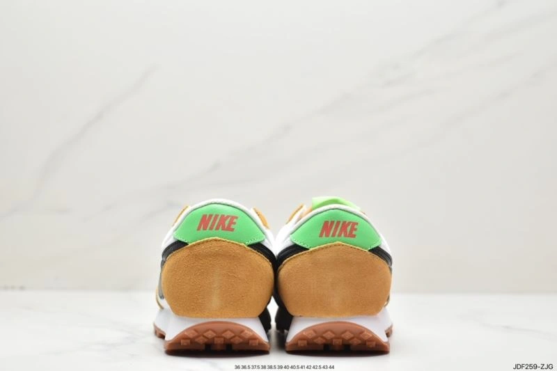 Sleek Nxkx Sneakers 200896