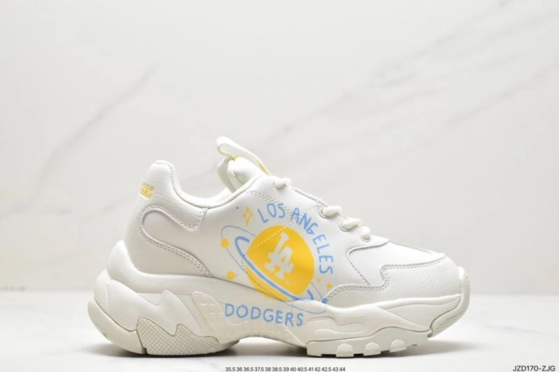 Sleek Nxkx Sneakers 200893