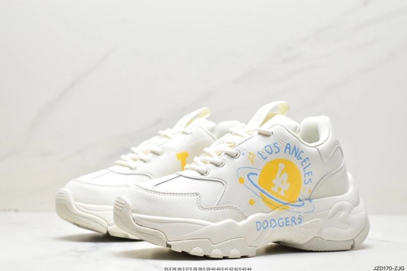 Sleek Nxkx Sneakers 200893