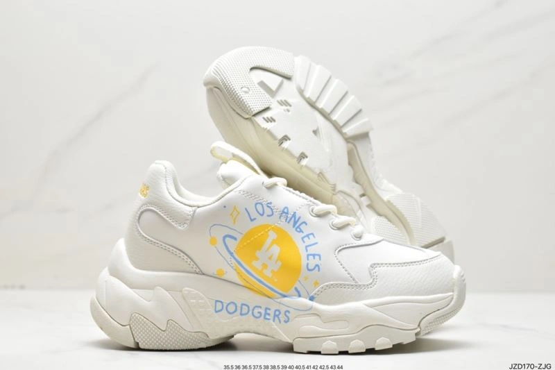 Sleek Nxkx Sneakers 200893