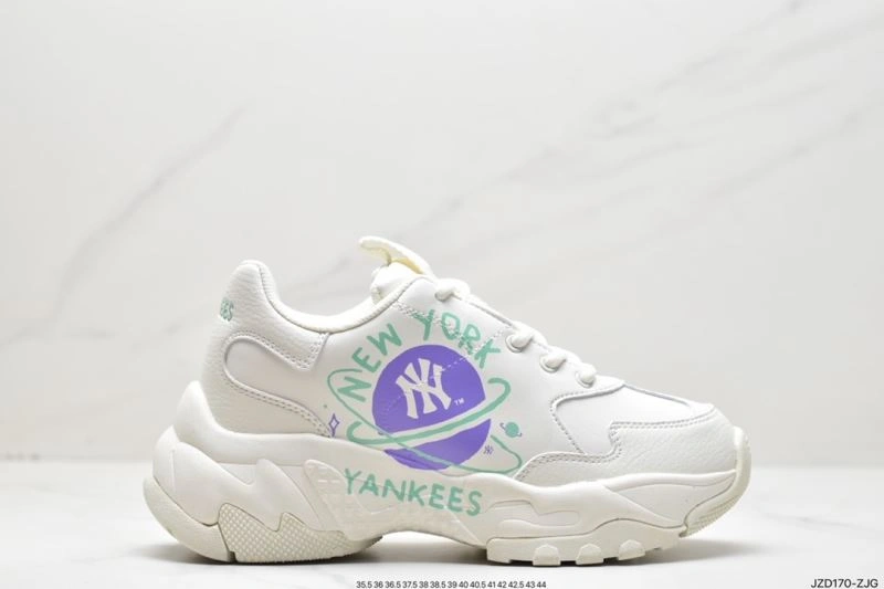 Classic Nxkx Sneakers 200904