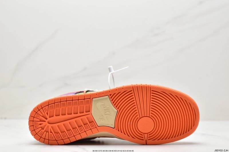 Classic Nxkx Dunk 203706