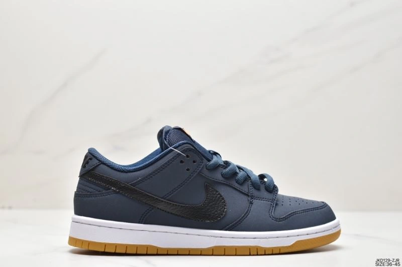 Classic Nxkx Dunk 203689