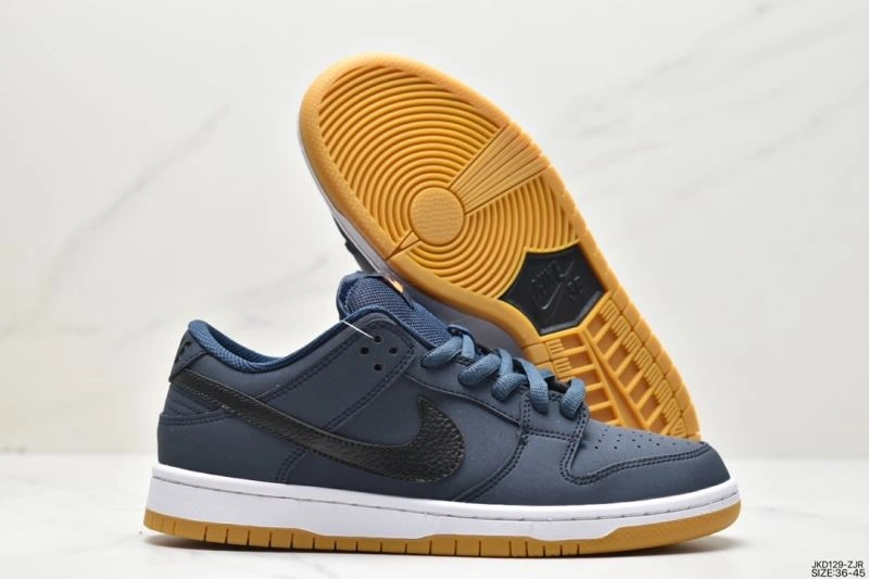 Classic Nxkx Dunk 203689