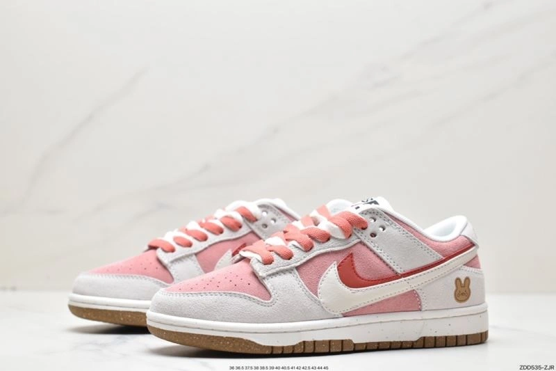Nxkx Dunk WellDesigned 203669