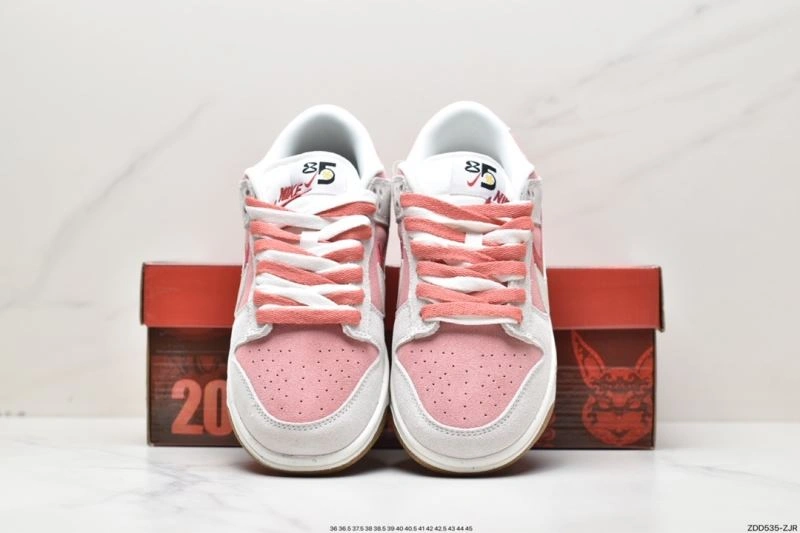Nxkx Dunk WellDesigned 203669