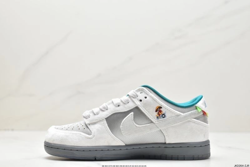 Modern Nxkx Dunk 203672