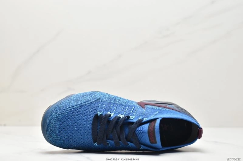 Versatile Nxkx Sneakers 200825