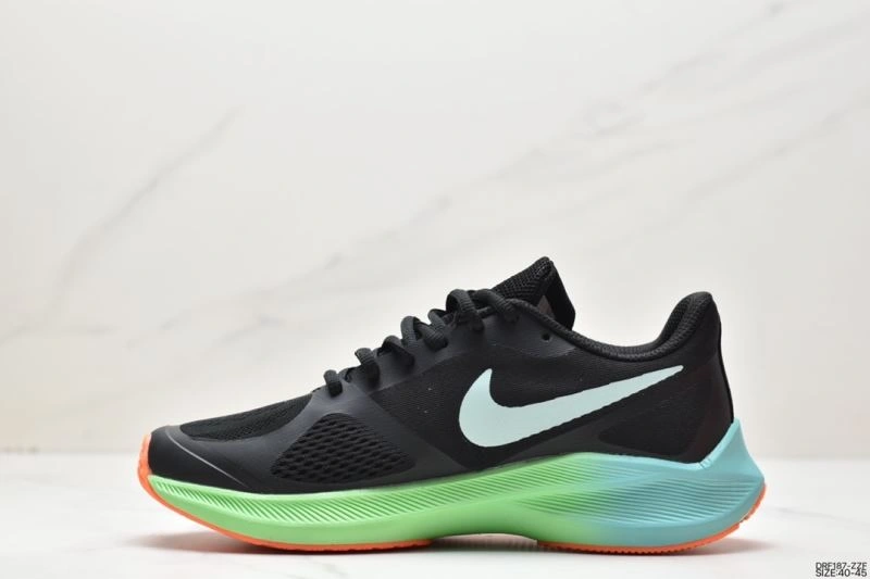 Nxkx Air Zoom WellDesigned 204853