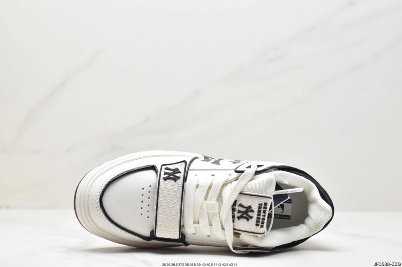 WellDesigned Nxkx Sneakers 200776