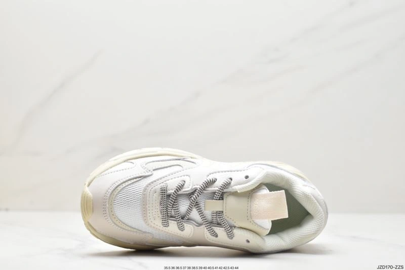Resilient Nxkx Sneakers 200763