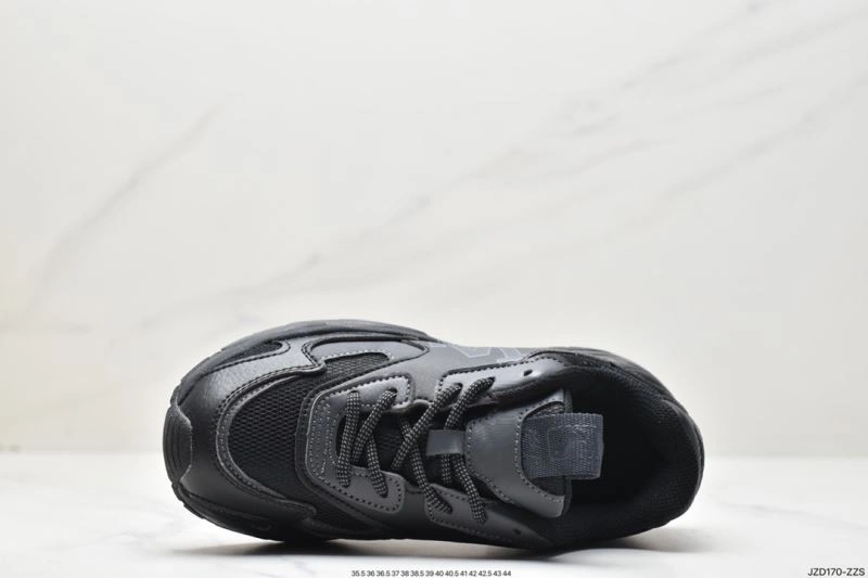 Modern Nxkx Sneakers 200771