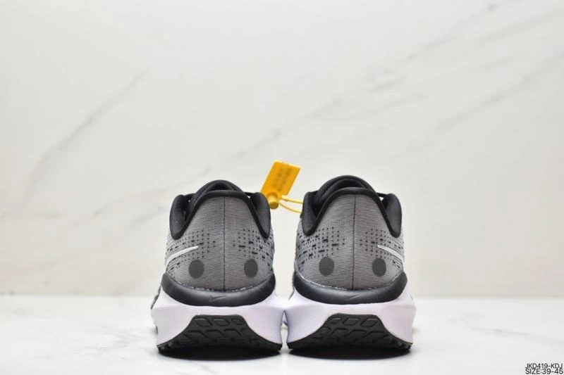 Nxkx Air Zoom Timeless 204785