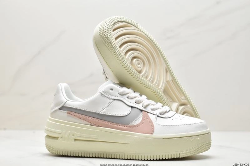 Modern Nxkx Sneakers 200732