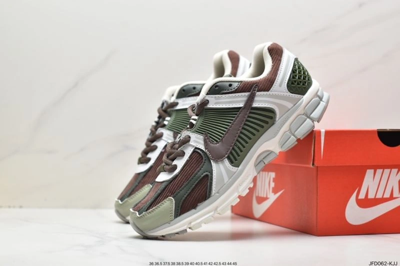 Nxkx Air Zoom Soft 204755