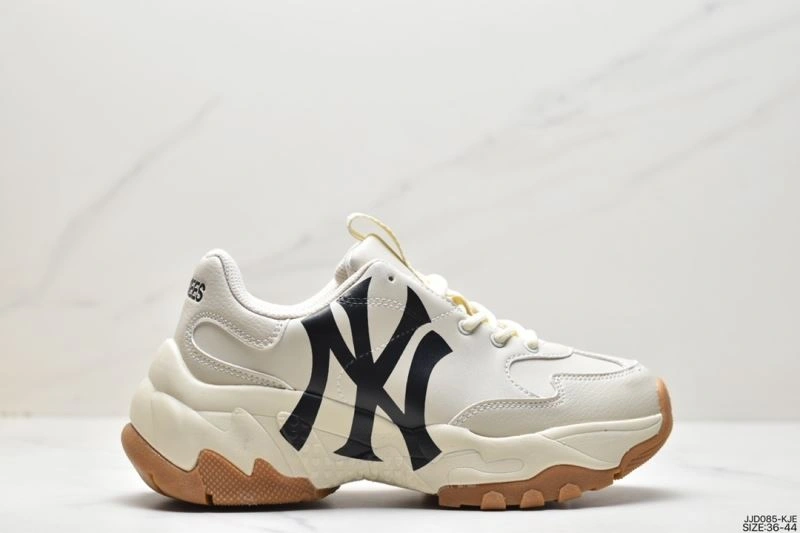 Trendsetting Nxkx Sneakers 200675