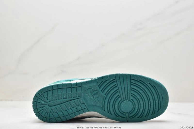 Resilient Nxkx Dunk 203350