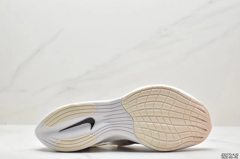Nxkx Air Zoom Refined 204683