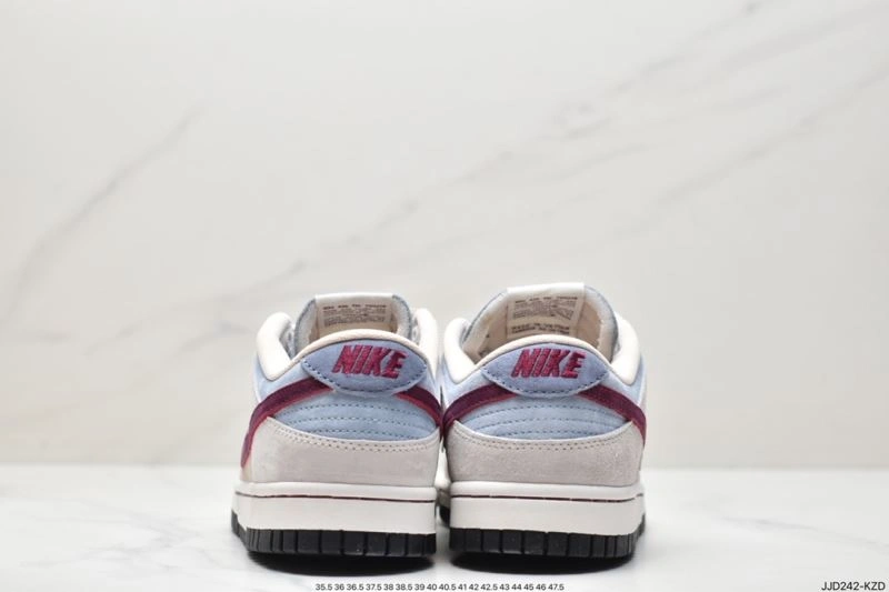 Versatile Nxkx Dunk 203285